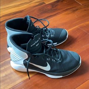 Women’s Nike Prime Hype DF 2016 Shoes